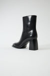 Lonza Outlet
